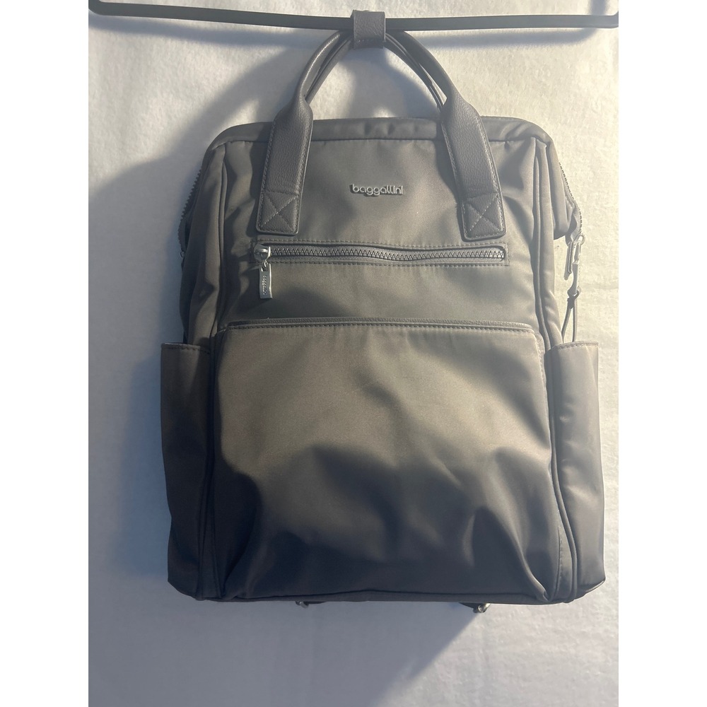 Baggallini Soho Backpack Gray Nylon Laptop Travel Bag with Luggage Sleeve
